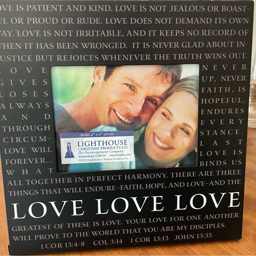 Lighthouse Christian Products LOVE photo frame NWOT. Holds 4 by 6 photo.